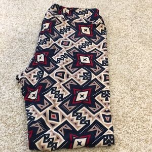 NWOT TC LuLaRoe Leggings